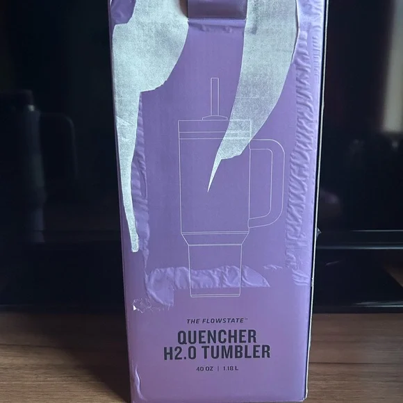 Olivia Rodrigo Purple 40oz Stanley - Picture 6 of 7